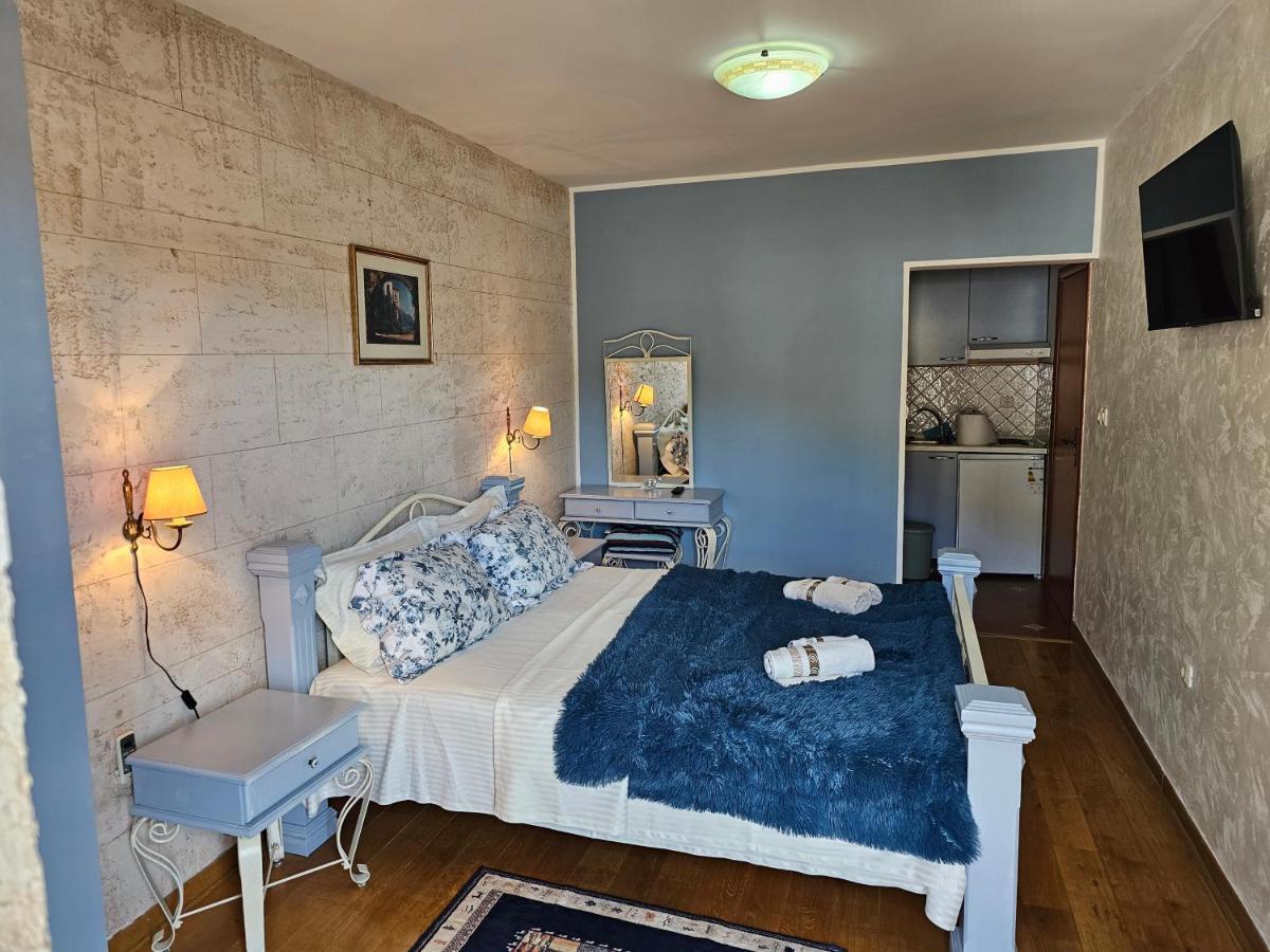 Medin Apartments Bluvista Petrovac Екстер'єр фото