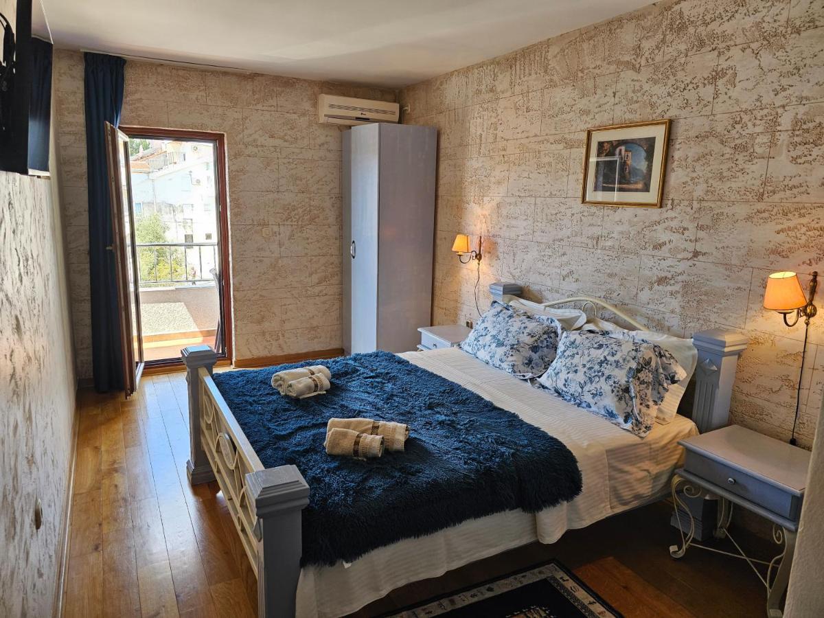 Medin Apartments Bluvista Petrovac Екстер'єр фото