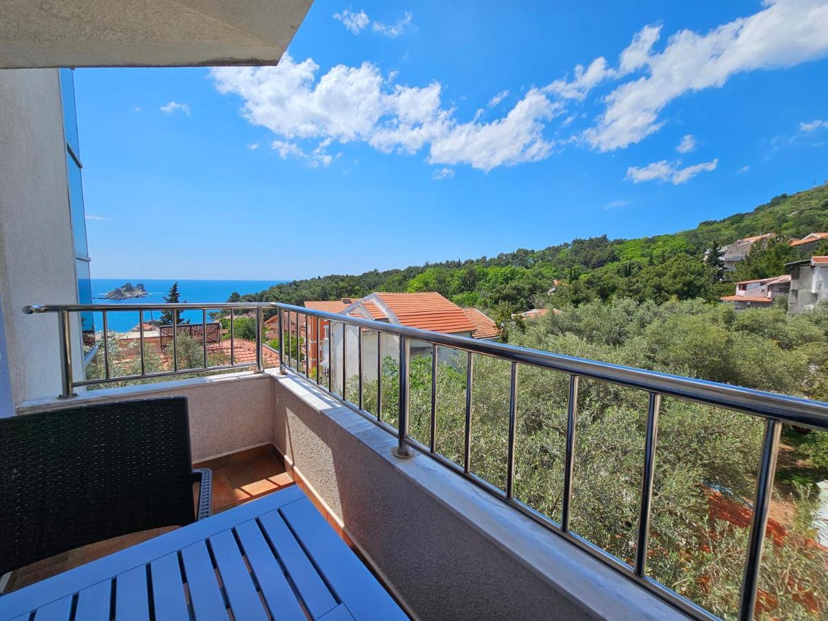Medin Apartments Bluvista Petrovac Екстер'єр фото