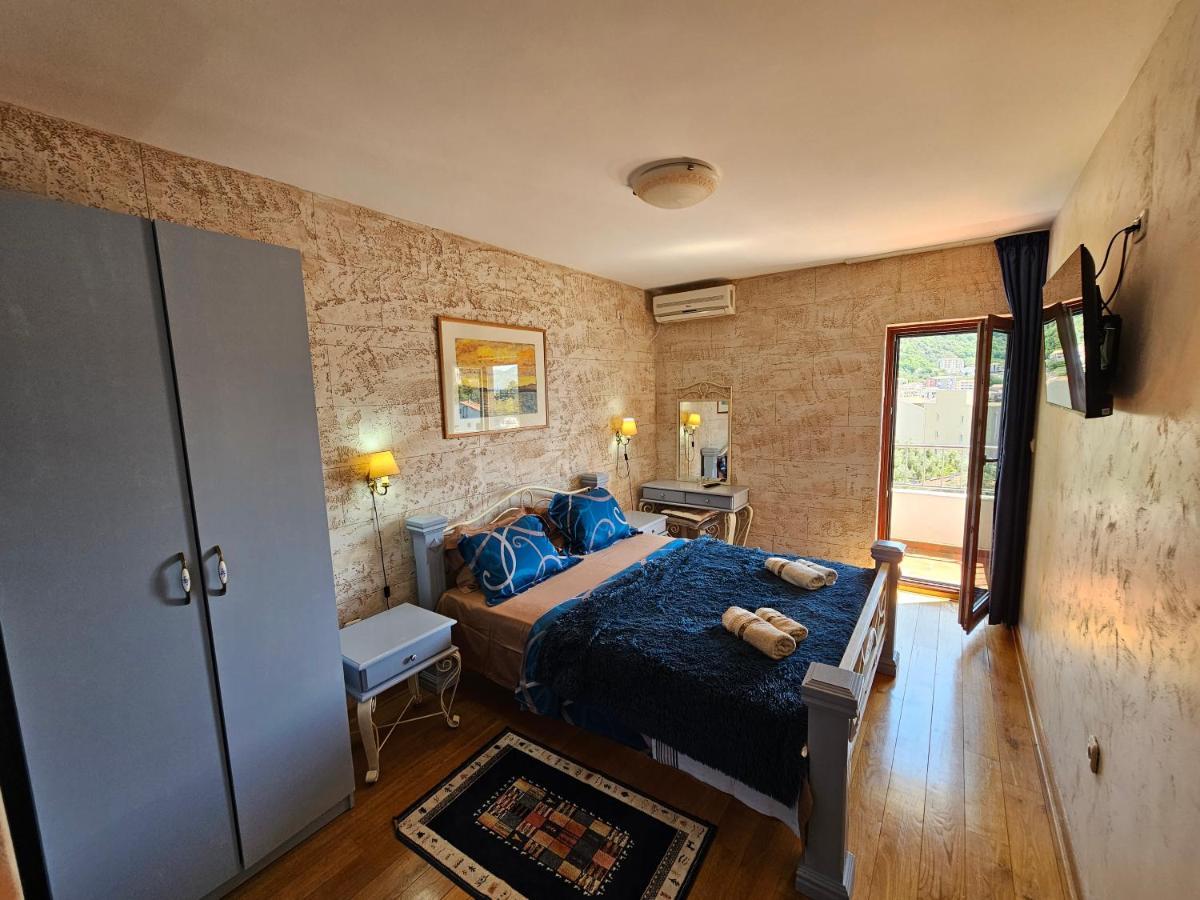 Medin Apartments Bluvista Petrovac Екстер'єр фото