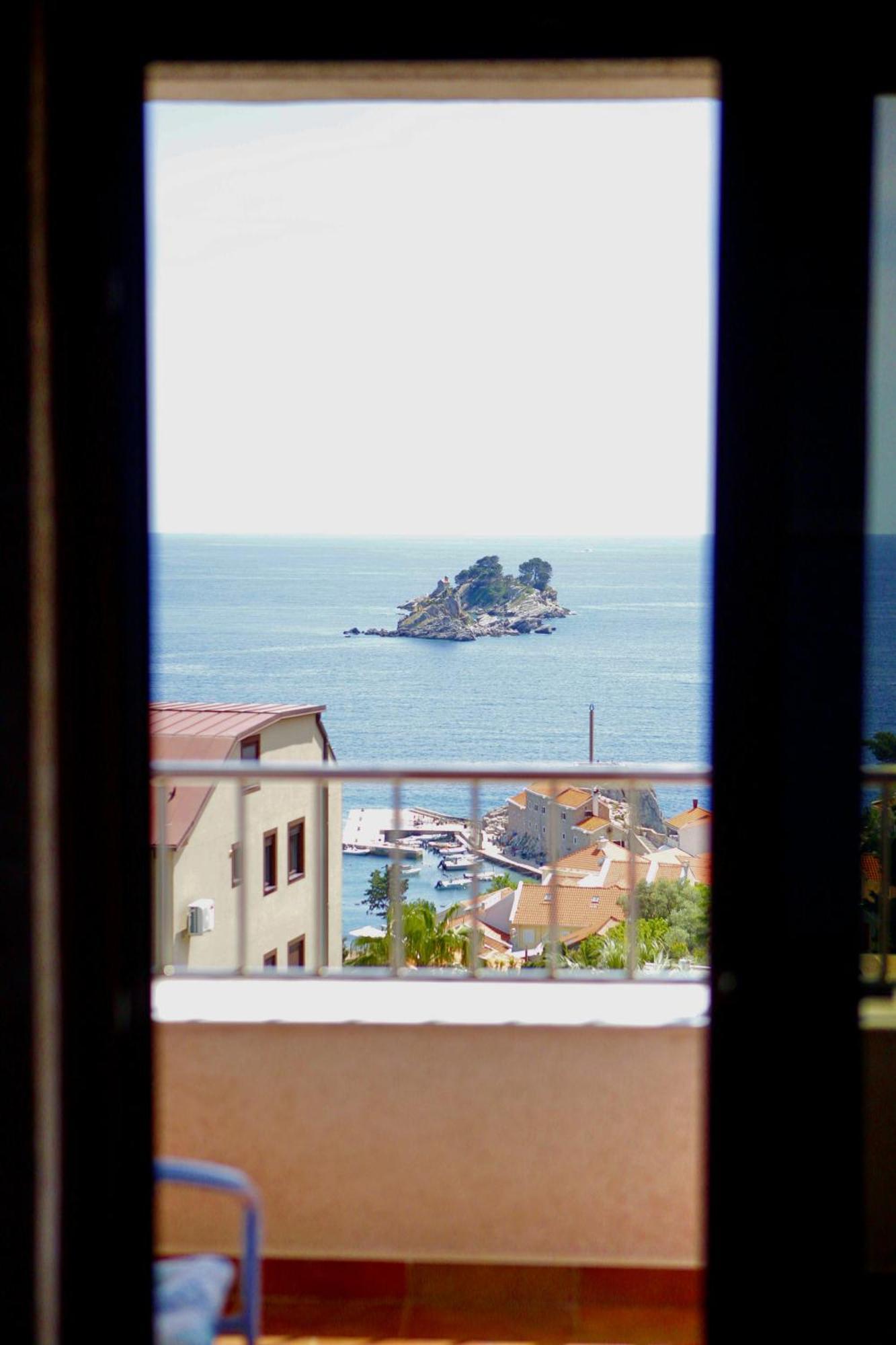 Medin Apartments Bluvista Petrovac Екстер'єр фото