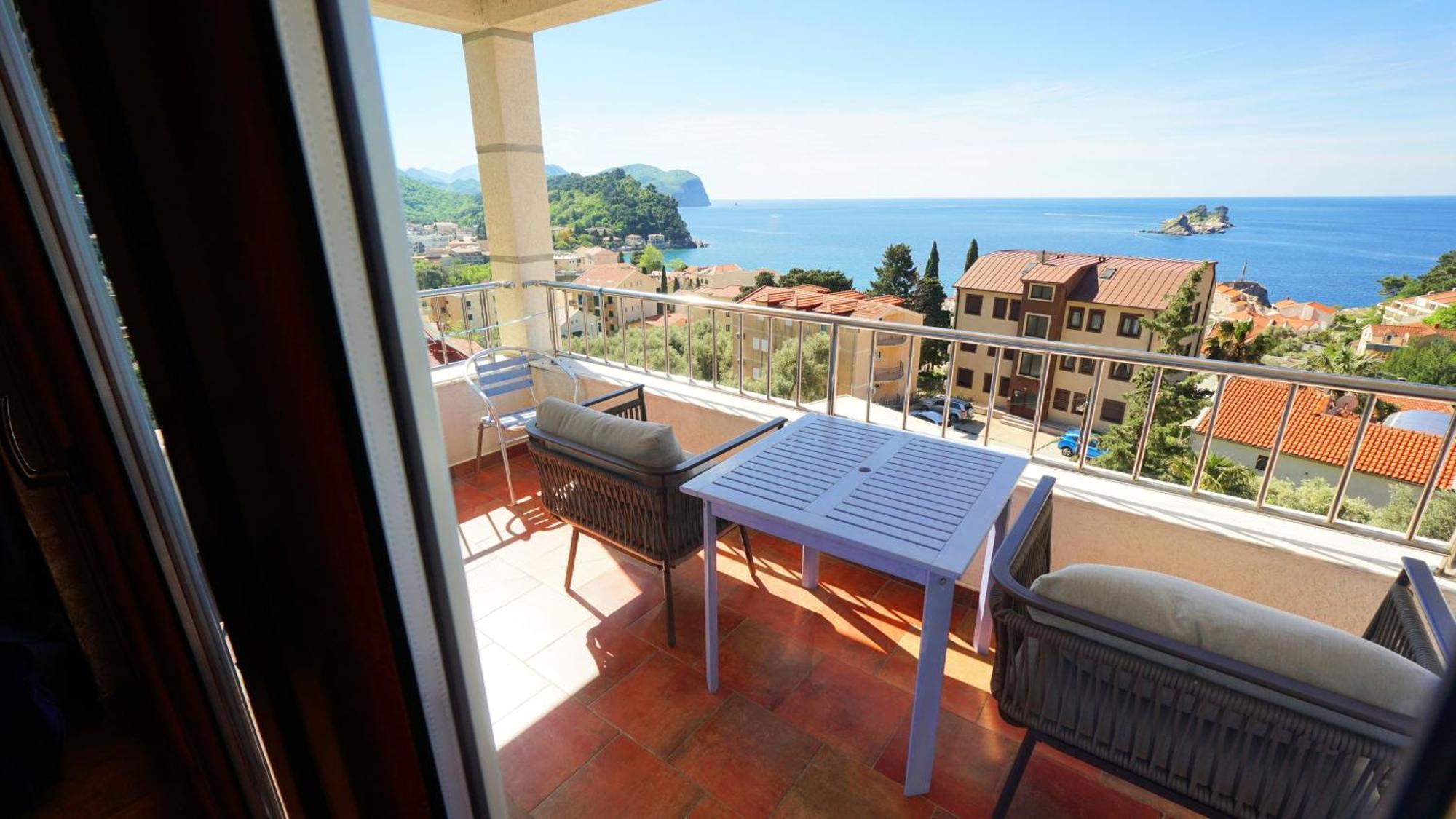 Medin Apartments Bluvista Petrovac Екстер'єр фото
