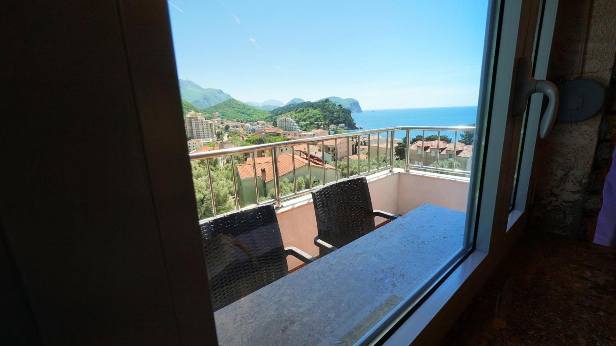 Medin Apartments Bluvista Petrovac Екстер'єр фото