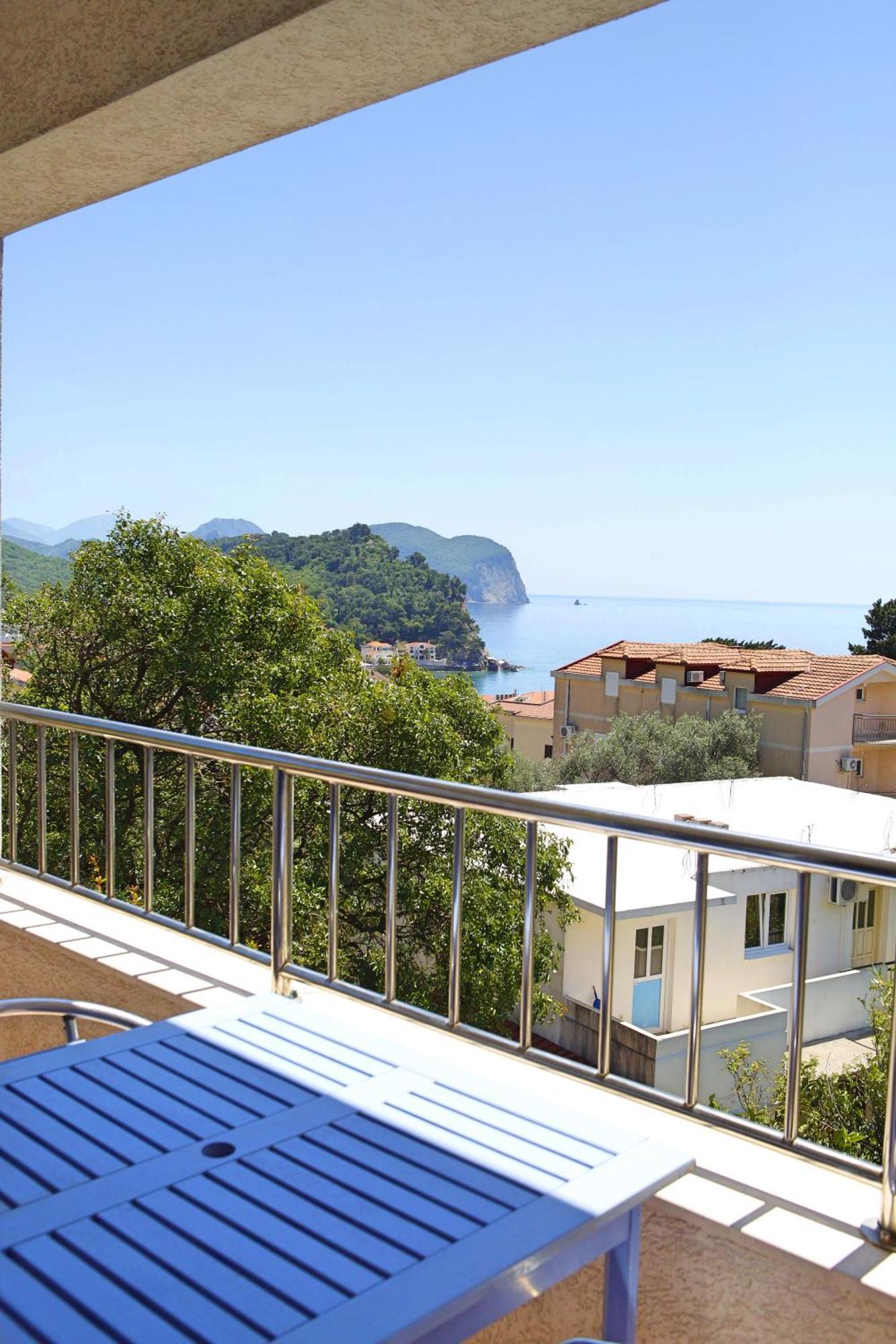 Medin Apartments Bluvista Petrovac Екстер'єр фото