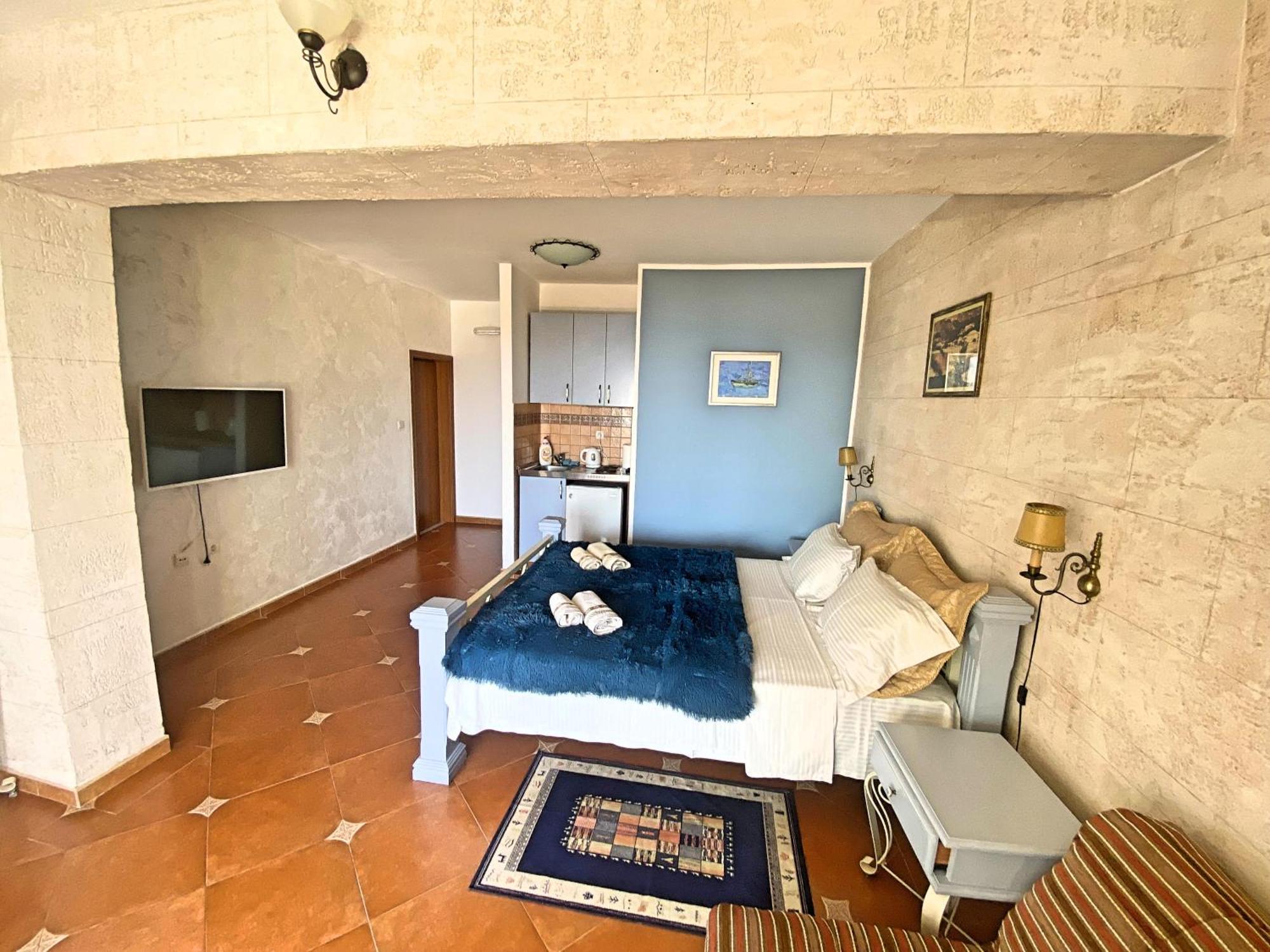 Medin Apartments Bluvista Petrovac Екстер'єр фото